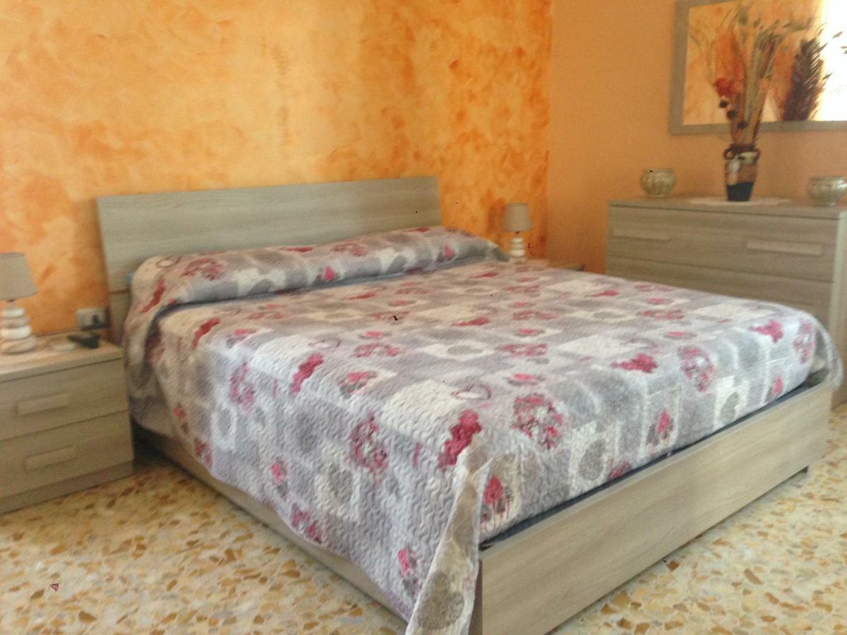 H.Ave Bed & Breakfast Pompei Bagian luar foto